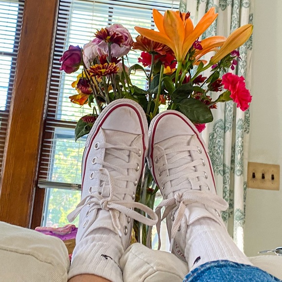 Meet your Posher, Carlotta - Picture 1 of 1